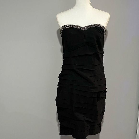 Torrid size 14 NWT little black cocktail dress with beadwork - Picture 14 of 14